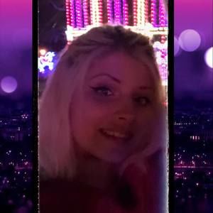 Meet your Posher, Ronni